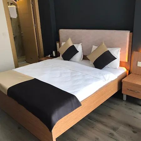 Hotel Carpe Diem *